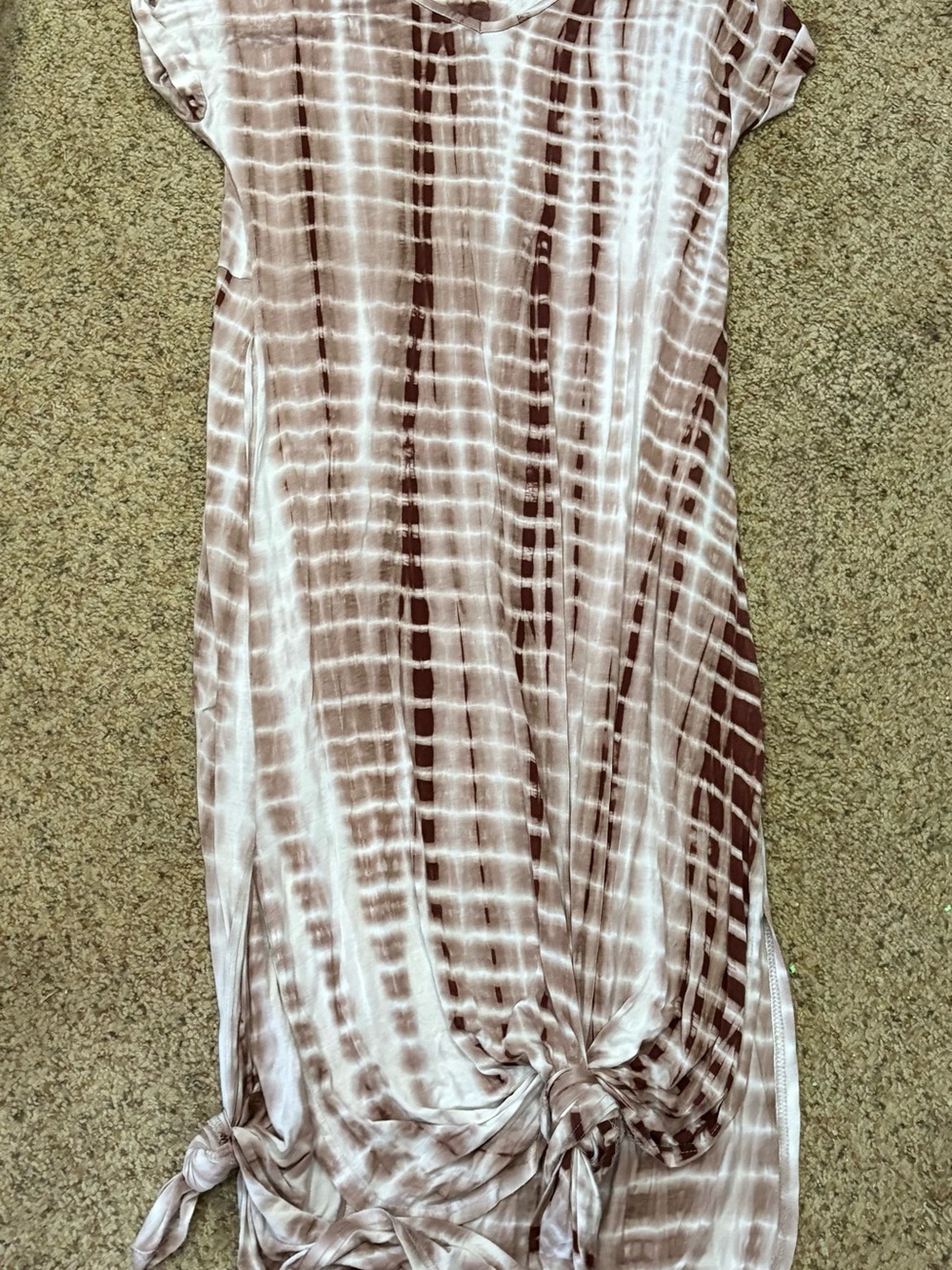 Tie-Dye Maxi Dress in Taupe and White